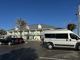 Ocean Sands Beach Boutique Inn - 1 Acre Private Beach