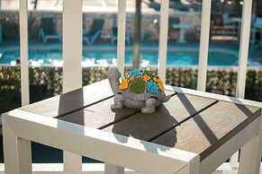 Ocean Sands Beach Boutique Inn - 1 Acre Private Beach