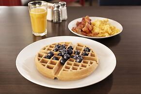 Ocean Sands Beach Boutique Inn - 1 Acre Private Beach