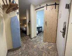 Ocean Sands Beach Boutique Inn - 1 Acre Private Beach