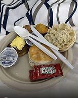 Ocean Sands Beach Boutique Inn - 1 Acre Private Beach