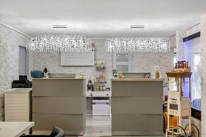 Ocean Sands Beach Boutique Inn - 1 Acre Private Beach