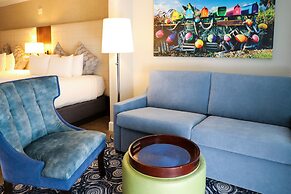 Almond Tree Inn Hotel - Adults Only