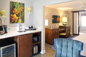 Almond Tree Inn Hotel - Adults Only