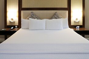 Almond Tree Inn Hotel - Adults Only