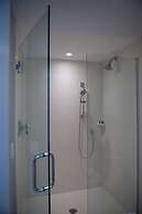 Almond Tree Inn Hotel - Adults Only