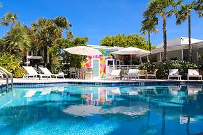 Orchid Key Inn - Adults Only