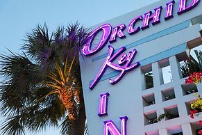 Orchid Key Inn - Adults Only