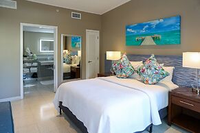 Orchid Key Inn - Adults Only