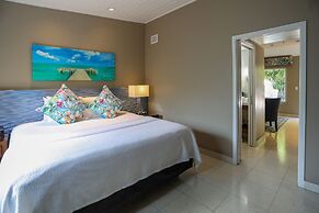 Orchid Key Inn - Adults Only