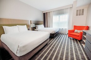 Parkview Inn & Suites Lancaster