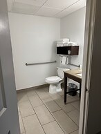 Parkview Inn & Suites Lancaster