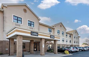 Extended Stay America Suites Rochester North