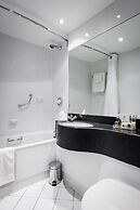 Holiday Inn Glasgow Airport by IHG