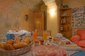 Hotel Les Rives De Notre Dame