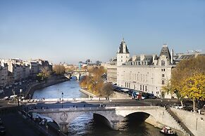 Hotel Les Rives De Notre Dame