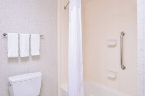 Holiday Inn Express Stockton Southeast by IHG