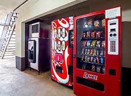 Red Roof Inn & Suites Greenwood, SC