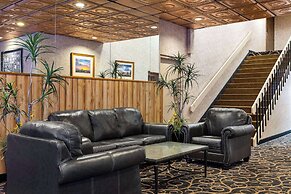 Super 8 by Wyndham Fallon