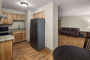 Super 8 by Wyndham Fallon