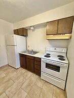 Super 8 by Wyndham Salina/Scenic Hills Area