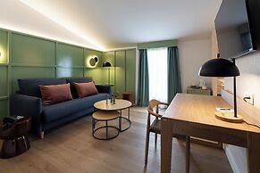 Intelier Rosa Hotel