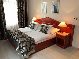 Hotel Carlton