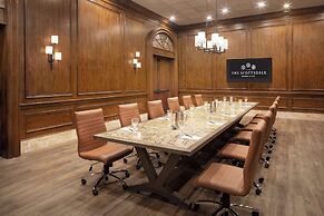 The Scottsdale Resort and Spa, Curio Collection by Hilton