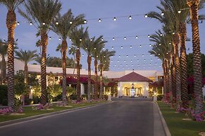 The Scottsdale Resort and Spa, Curio Collection by Hilton