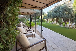 The Scottsdale Resort and Spa, Curio Collection by Hilton