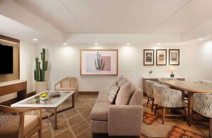 The Scottsdale Resort and Spa, Curio Collection by Hilton