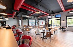 Prestige Harbourfront Resort, WorldHotels Luxury