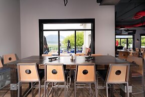 Prestige Harbourfront Resort, WorldHotels Luxury