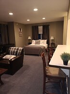 Banff Boundary Lodge