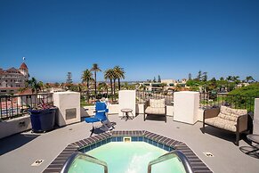 Coronado Beach Resort