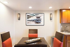 Coronado Beach Resort