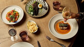 Hotel Indigo Melbourne on Flinders by IHG