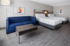 Holiday Inn Express Hotel & Suites Brattleboro by IHG