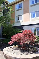 Holiday Inn Express & Suites Ashland by IHG