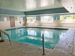 Holiday Inn Express & Suites Ashland by IHG