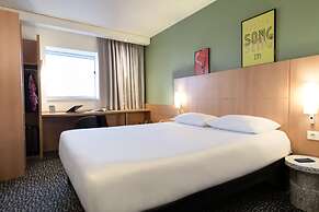 ibis Rennes Centre Gare Sud