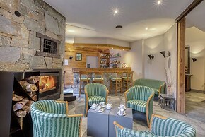 Brit Hotel Florimont