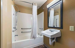 MainStay Suites Rochester South Mayo Clinic