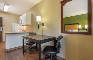 Extended Stay America Suites Bloomington Normal