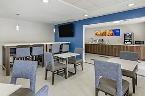 Comfort Inn & Suites Troutville - Roanoke North / Daleville