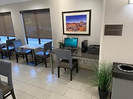 Comfort Inn & Suites Troutville - Roanoke North / Daleville