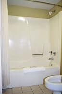 Americas Best Value Inn St. Louis Downtown