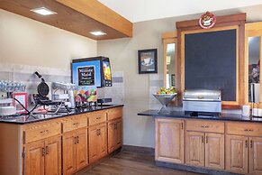 AmericInn by Wyndham Cloquet