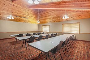 AmericInn by Wyndham Cloquet
