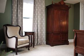 The Inn on Ferry Street